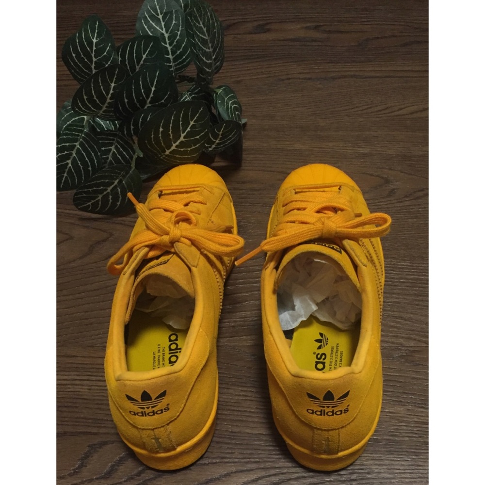 ❌SOLD❌ ADIDAS MENS SHANGHAI GYM SHOE SIZE 8 1/2 🍂 - Picture 7 of 7